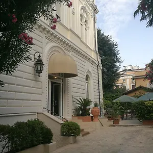 *** Hotel Delle Rose Italy
